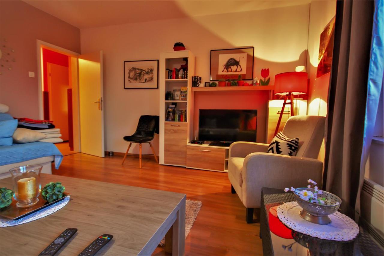 Apartment Nona Ancka Marezige Bagian luar foto